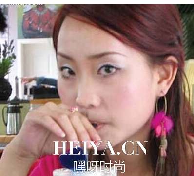 少城时代CEO冯柯前妻是谁  张艺于微博个人资料照片揭秘